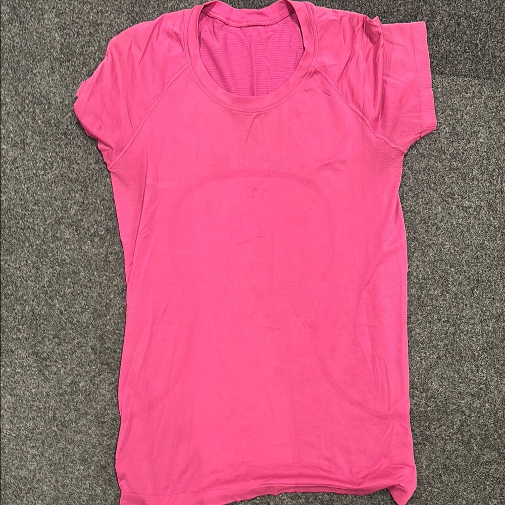 Sonic Pink Full Length Short Sleeve Swiftly Tech